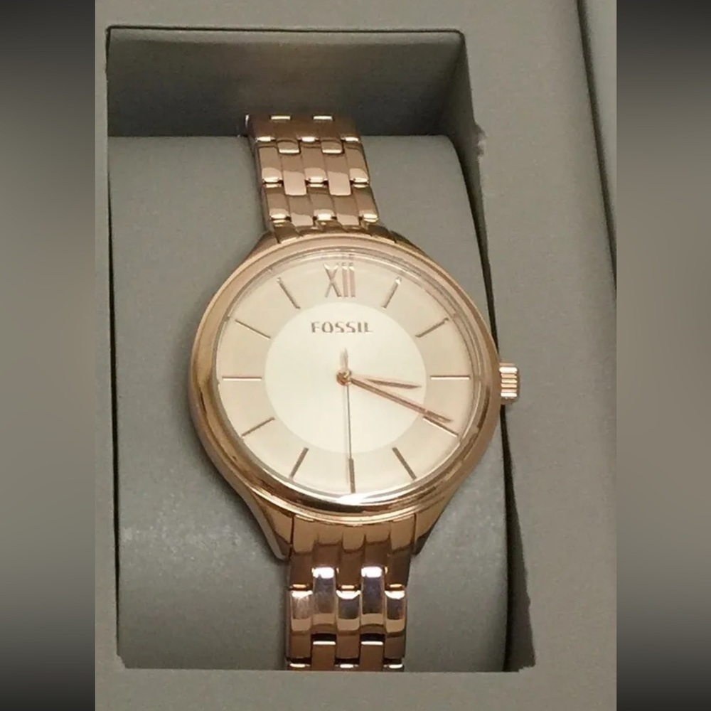NEW FOSSIL ROSE GOLD TONE